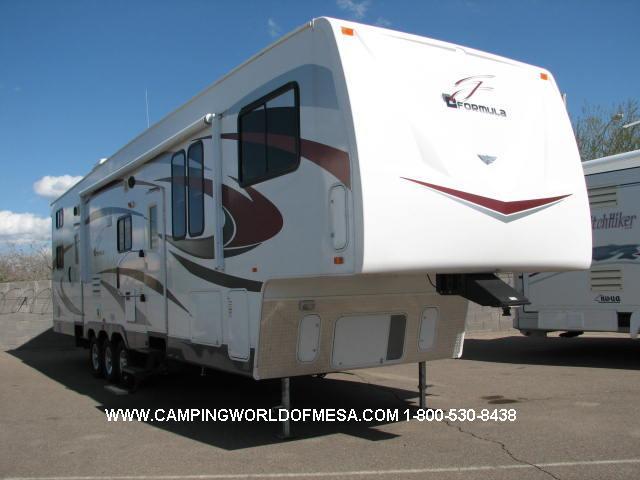 Used 2008 Fleetwood Formula 385SA2G Fifth Wheel Toyhauler For Sale